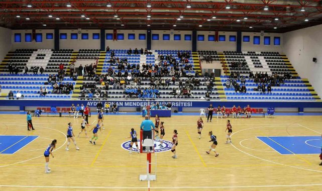 Üniversiteler arası voleybol 2. lig müsabakaları başladı
