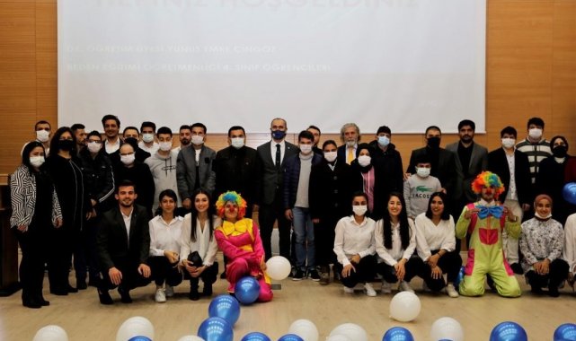 Üniversitesi öğrencilerinden engelliler gününe özel şenlik