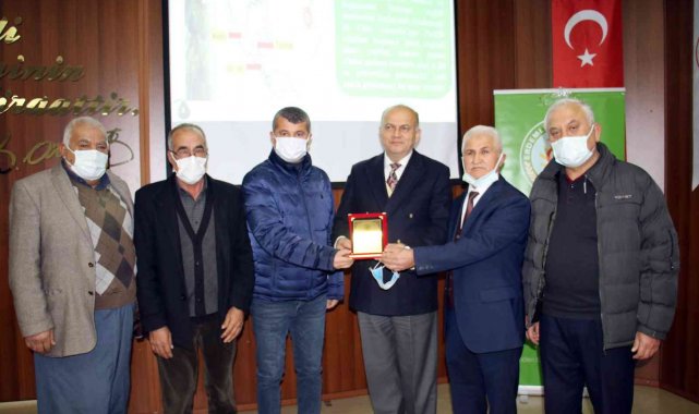 Üreticilere avokado yetiştiriciliği eğitimi