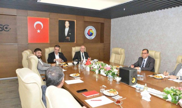 Uşak&#039;ta &#039;Yeşil Ekonomi, Yeşil OSB&#039;ler toplantısı düzenlendi