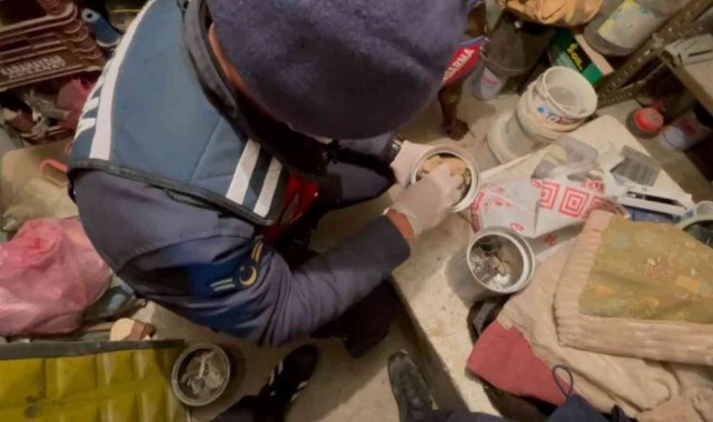 Uyuşturucu taciri jandarmanın operasyonuyla yakalandı