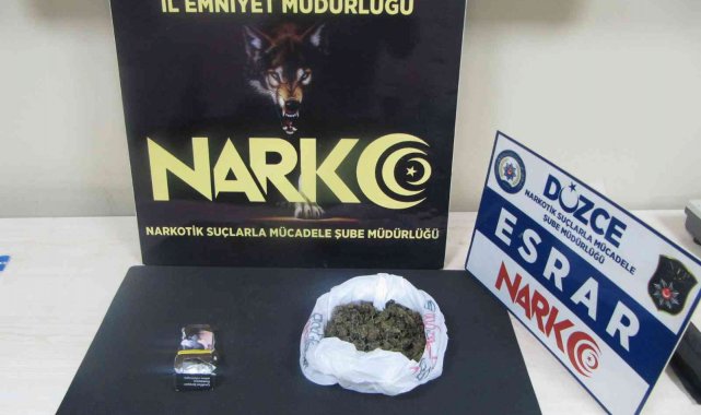 Uyuşturucu tacirleri, polisin takibi neticesinde yakalandı