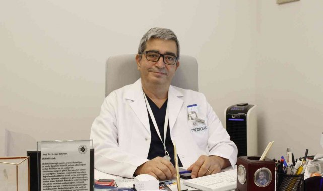 Uzmanlar Omicron varyantını yorumladı: "Şimdi 6 kişi, kısa süre sonra 6 bin kişi"