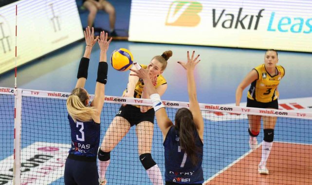 VakıfBank, Aydın BŞB'ye set vermedi