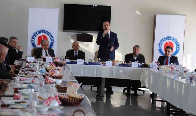 Vali Akbıyık, "Hakkari en güzel dönemini yaşıyor"