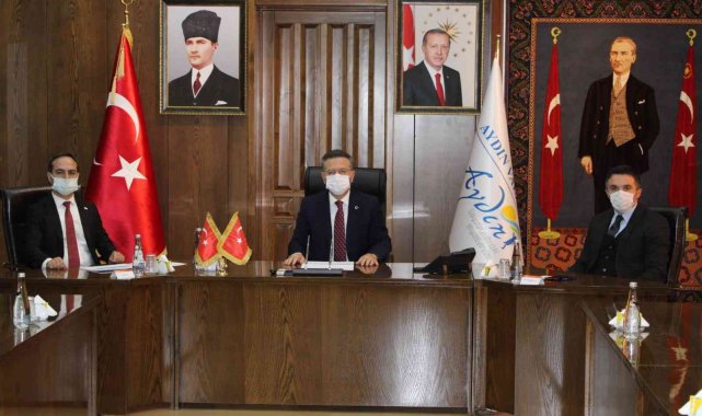 Vali Aksoy, Engelli Bilgi Bankası'nı tanıttı