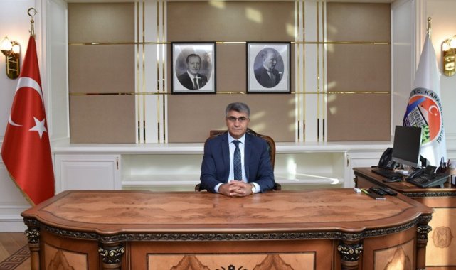 Vali Gürel ve il protokolünden yılbaşı mesajı