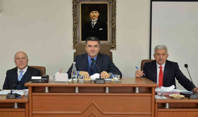 Vali Memiş: Devletimizin tek kuruşunu boşa harcamıyoruz