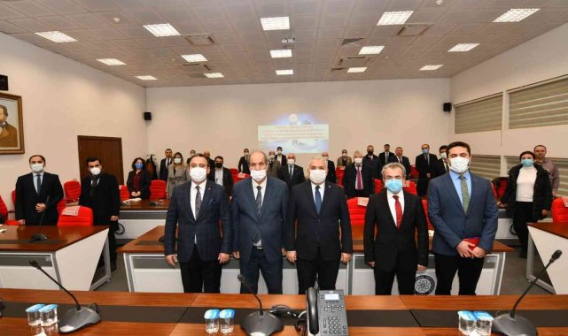 Validen ciddi üretim vurgusu