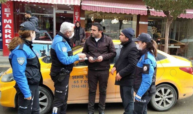 Van polisi taksicileri bilgilendirdi