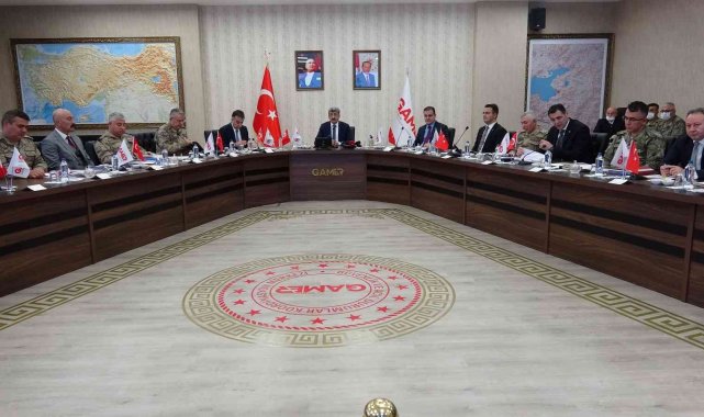 Van'da 'Düzensiz Göç İle Mücadele Koordinasyon Toplantısı' yapıldı