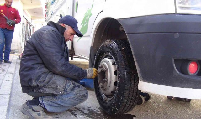 Van'da zorunlu kış lastiği uygulaması