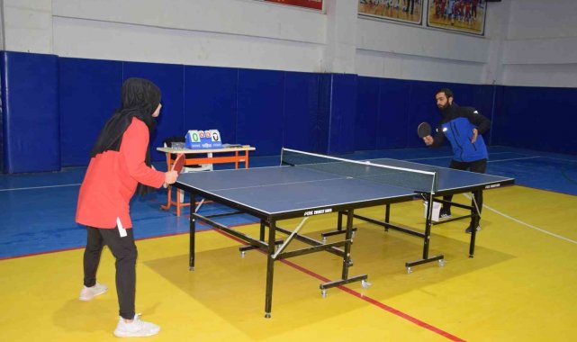 Viranşehir&#039;de masa tenisi turnuvası