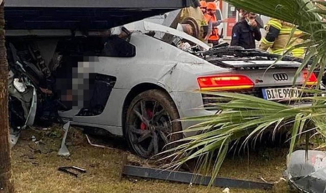 Yağışlı havada sürat, ölüm getirdi