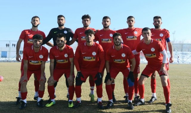 Yakutiyespor dolu dizgin