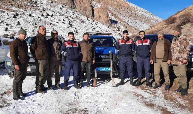 Yasa dışı avcılar şafak operasyonu ile suçüstü yakalandı