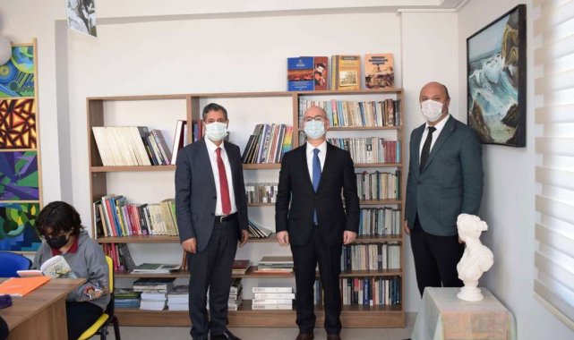 Yeni İl Milli Eğitim Müdürü Tatlı, Ayvalık'ta incelemelerde bulundu