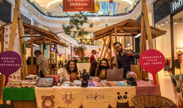 Yeni yıl pazarıyla toplum gönüllerine katkı