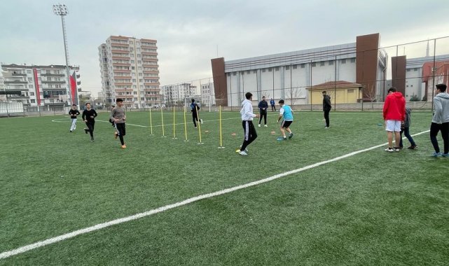 Yenişehir Belediyesi 13 branşta ücretsiz kurs başlattı