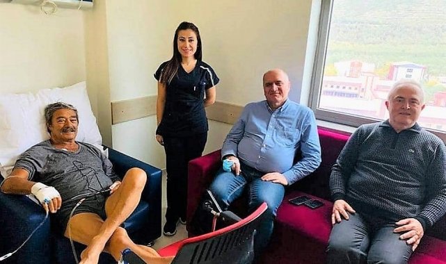 Yeşilçam'ın usta oyuncusu Kadir İnanır'dan sevindiren haber