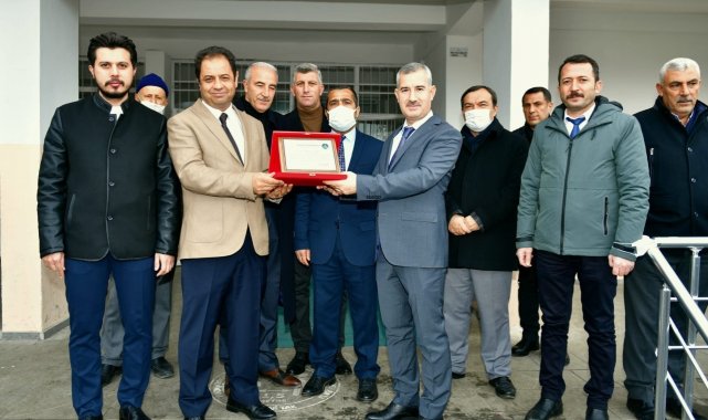 Yeşilyurt'ta iki okul modern bir kimliğe kavuştu