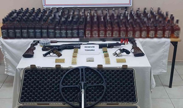 Yılbaşı öncesinde eğlence mekanlarına sahte alkol satacakken jandarmaya yakalandı