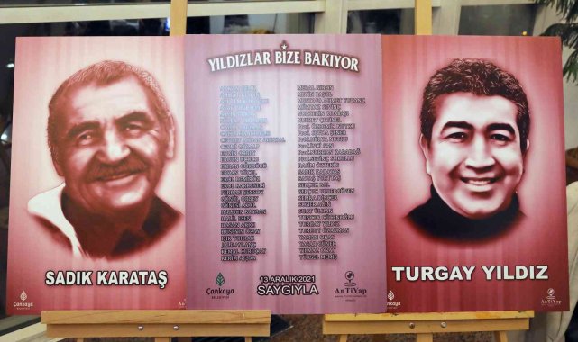 Yıldızlar sahnede anıldı