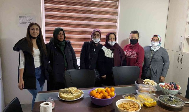 Yiyeceklerini engelli bireylerle paylaştılar