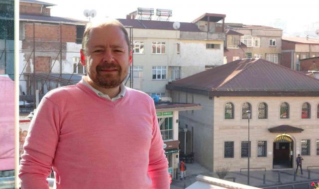 Yüksek Mühendis Savaşkan: "Çatılar yapılırken geometrik olarak hesaplanmalı, yanlardan ve alttan hava almamalı"