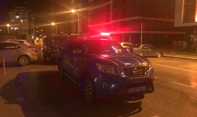 Yunan polis kız arkadaşıyla askeri yasak bölgede yakalandı