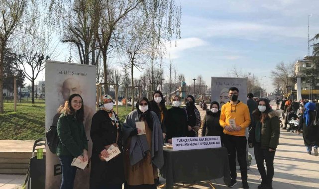 Yunus Emre ve Mehmet Akif'i unutmadı