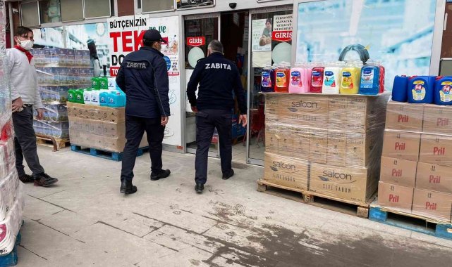 Zabıta ekiplerinden marketlerde fahiş fiyat denetimi