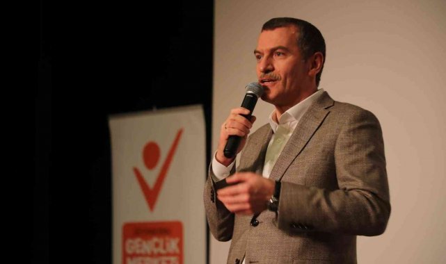 ZEYGEM öğrencileri İHA-1 ticari pilot sertifikalarını aldı