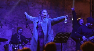 Zeynep Casalini Bodrum'u coşturdu