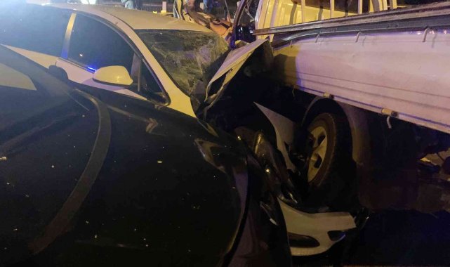 Zeytinburnu'nda feci kaza: 4 yaralı