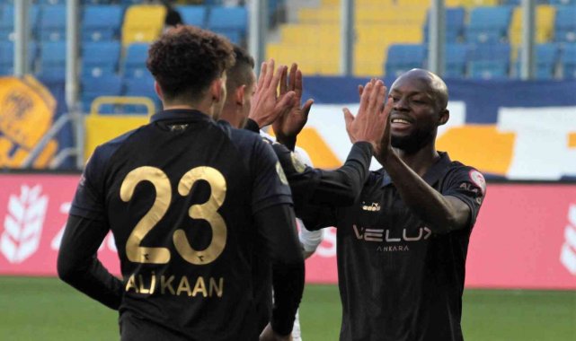 Ziraat Türkiye Kupası: MKE Ankaragücü: 3 - Nazilli Belediyespor: 0