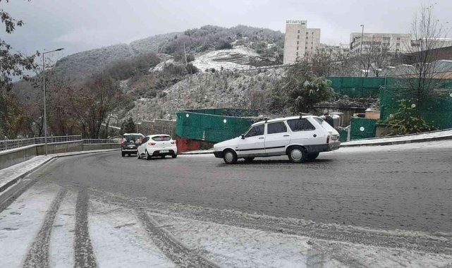 Zonguldak Valiliği yollardaki son durumu paylaştı