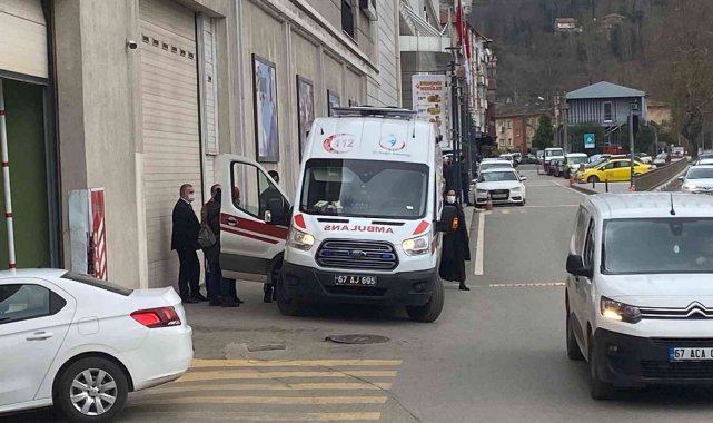 Zonguldak'ta AVM'de bir kadına elektrik çarptı