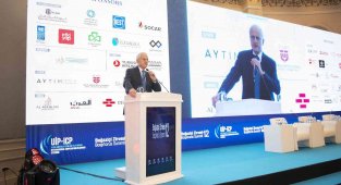 12. Boğaziçi Zirvesi, Rona Yırcalı'nın konuşması ile açıldı