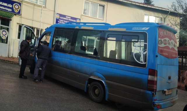 13 öğrencinin bulunduğu dolmuşa silahlı saldırı