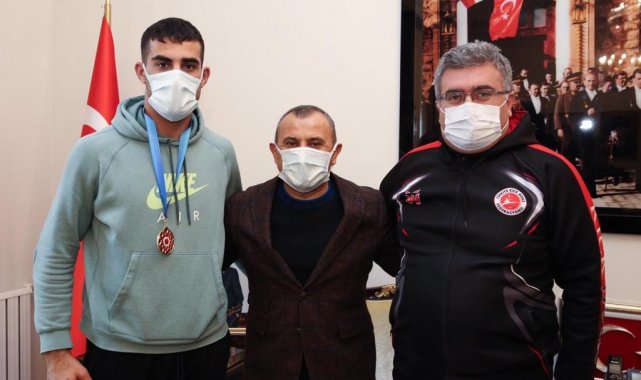 15 yıl sonra duygusal buluşma