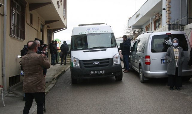 22 yaşındaki Beyza Nur hemşire gözyaşlarıyla uğurlandı