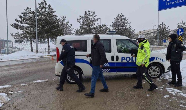 249 promil alkollü sürücünün aracında 3 çocuğu ile geziye çıkması pes dedirtti