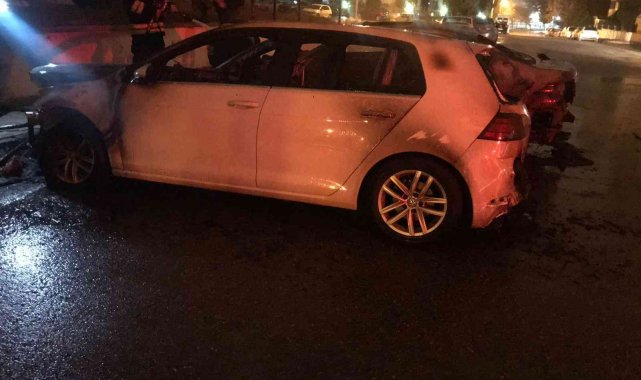 3 aracı kundaklayan şahıs yakalandı