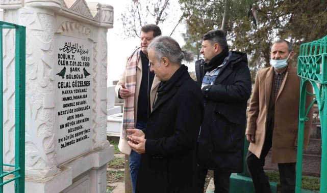 &#039;Şark Bülbülü&#039; Celal Güzelses kabri başında anıldı
