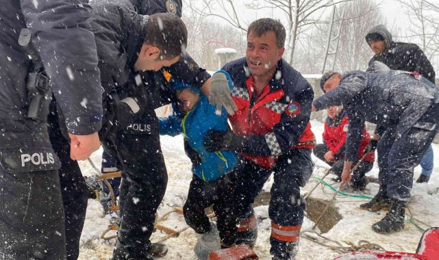 4 buçuk yaşındaki çocuk oyun oynarken kuyuya düştü