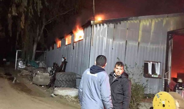 5 yıldızlı otelin marangoz atölyesi alevlere teslim oldu