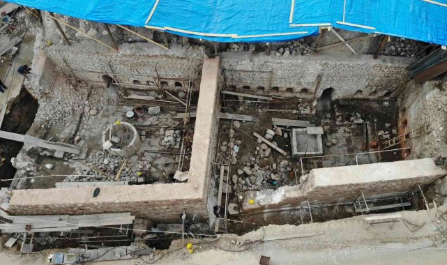 700 yıllık hamamda yeni bölümler ortaya çıktı