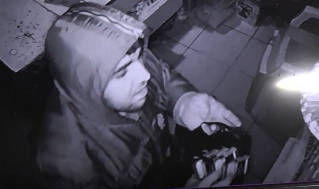 8 dakikada 25 bin liralık sigarayı böyle çaldı