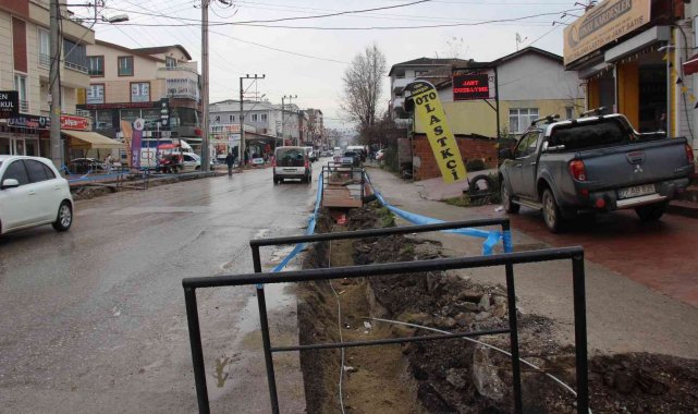 9 aydır bitmeyen proje esnafı isyan ettirdi